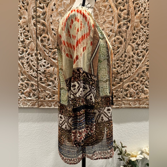 Olive Hill Lightweight Flowy Boho Shirt w/Tassel Tie Front- size S - Picture 3 of 9